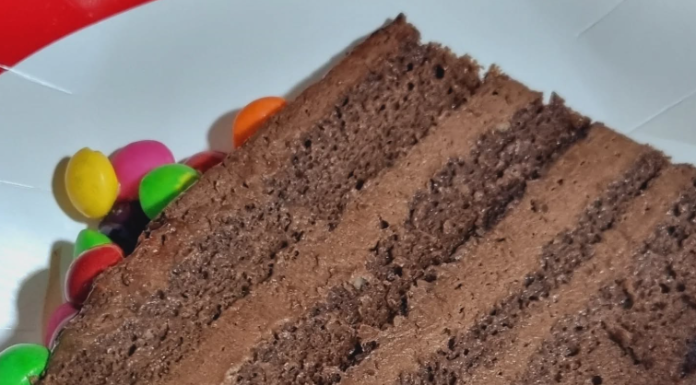 Čokoladna torta koja nikoga ne ostavlja ravnodušnim!