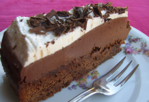Savršeni čokoladni užitak: BROWNIE TORTICA za prave sladokusce!