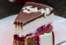Lagano, brzo i savršeno: ŠVARCVALD TORTA bez pečenja za svaku priliku!