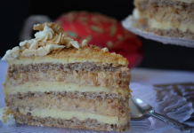 Torta Egipćanka: Tajna savršene kombinacije fila i hrskavih oraha!