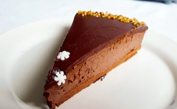 Savršen spoj čokolade i nugata: Napravite ovu tortu i ODUŠEVITE goste!