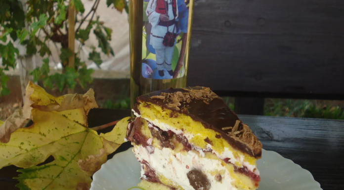 Ako volite raskošne torte, ova BOMBA TORTA je pun pogodak