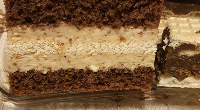 Savršeni LJEŠNJAK KOLAČ – Bogat, sočan i aromatičan u svakom zalogaju