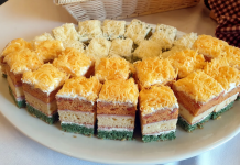 Najljepša i najukusnija TROBOJNA SLANA TORTA – Savršena za svaku svečanu trpezu