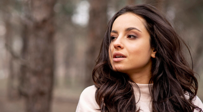 Udovac koji je pratio trudnu sobaricu: istina koja mu je promenila život