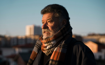 Ostavila je dete na autobuskoj stanici i nikada se nije vratila