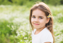 Kako sam kao šestogodišnja devojčica bila pronađena u smrznutoj kućici za pse dok su moji roditelji slavili“
