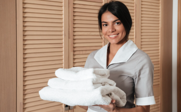 Razmažena ćerka milijardera gurnula je sluškinju u bazen – A onda se pojavio njen otac