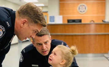 Devojčica došla u policiju da prizna „zločin“ – ono što je rekla rasplakalo je sve prisutne
