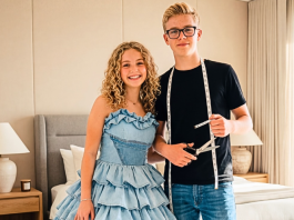 Maćeha je ismejala haljinu koju je moj brat sašio od maminih farmerki — ali na maturi je usledilo iznenađenje koje nije očekivala