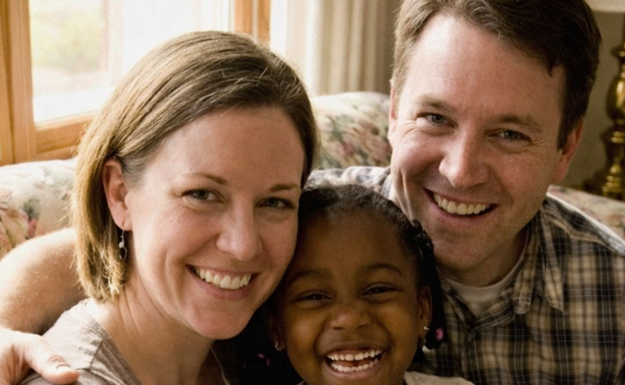 Usvojila sam devojčicu koja nije govorila – a šest meseci kasnije šokirala me istinom