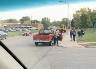 Tajne moje tinejdžerke: kada škola nije ono što izgleda