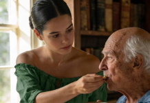 Udala sam se za svog 80-godišnjeg komšiju da mu spasim kuću — a onda sam ostala trudna i njegova porodica je krenula protiv mene