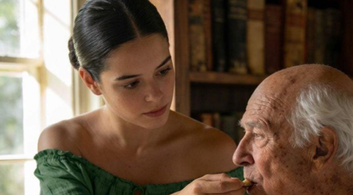 Udala sam se za svog 80-godišnjeg komšiju da mu spasim kuću — a onda sam ostala trudna i njegova porodica je krenula protiv mene