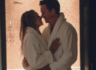 Otkrila sam da je moj muž tajno potrošio božićni novac na ljubavnicu – pa sam se pojavila tamo gdje me najmanje očekivao