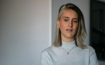 Moj muž nije došao na rođenje naše prve bebe – kuća je bila prazna, a poruka jeziva