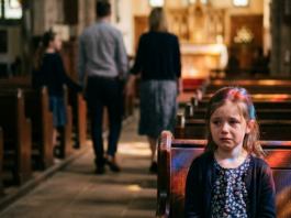 Klupa u crkvi: Od napuštene devojčice do žene koja bira ljubav