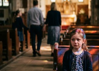Klupa u crkvi: Od napuštene devojčice do žene koja bira ljubav