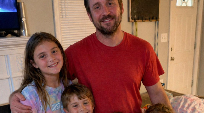 “Ostavila me i naše petoro dece zbog šefa – pet godina kasnije vratila se sa zahtevom”