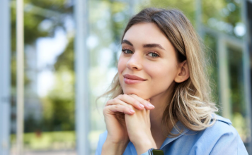 Rekli su mi da su moje bliznakinje umrle – pet godina kasnije pronašla sam ih žive