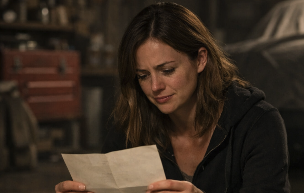 Moj očuh je bio moj oslonac – sve dok tajna skrivena u garaži nije promijenila sve što sam vjerovao