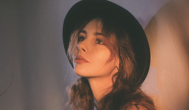 Vaga – Mjesečni horoskop za maj 2026: Sudbinske promjene, ljubavni preokreti i finansijski procvat