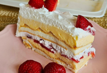 Osvežavajuća KAPRI TORTA – spoj vanile, jagoda i nežne kore