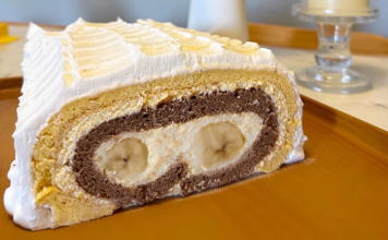 Rolat torta sa bananama i dva biskvita – domaći desert koji osvaja izgledom i ukusom