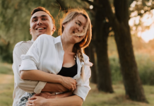 LAV – LJUBAVNI HOROSKOP ZA JUN 2026: Mesec velikih emocija, sudbinskih susreta i važnih ljubavnih odluka